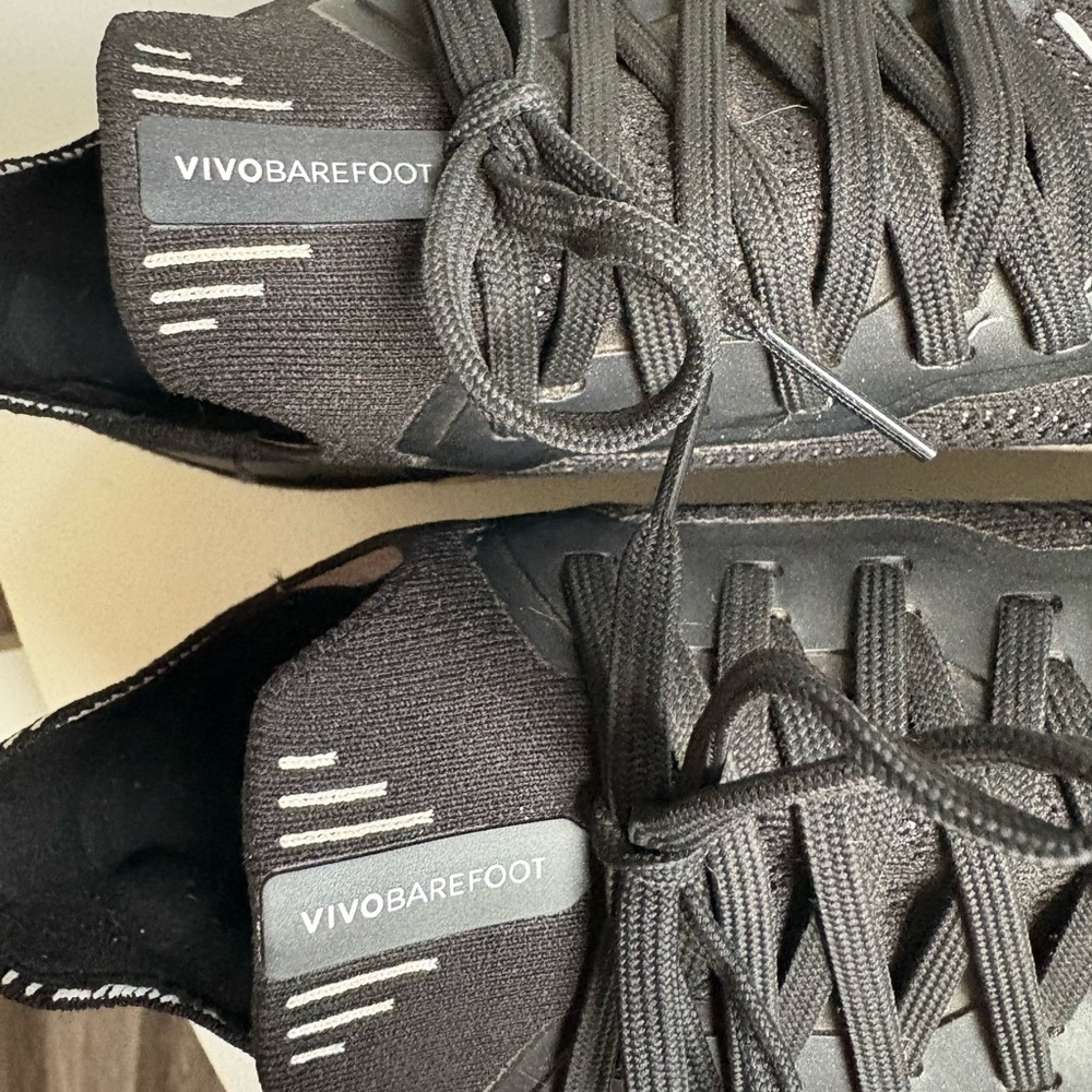 Vivo barefoot Women’s Black Athletic Shoes